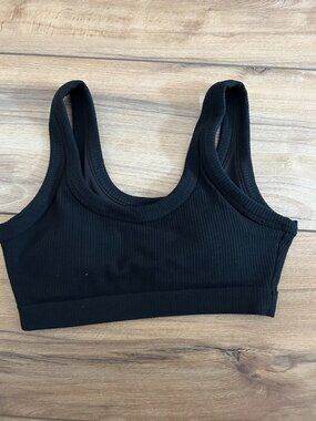 Alo Yoga Black Ribbed Bra